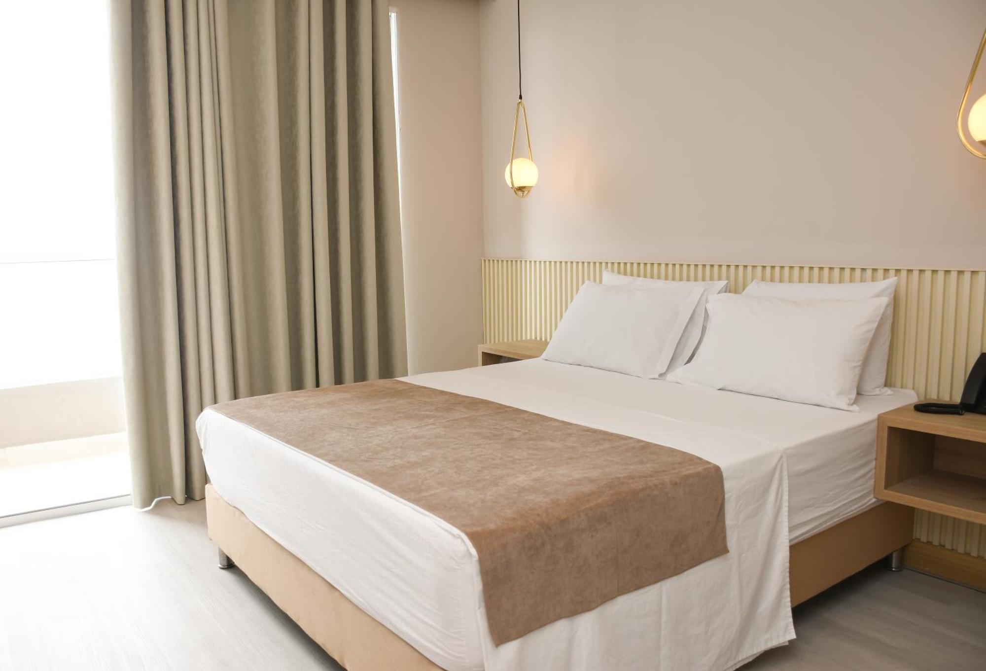 Ciela Hotel Coveñas Eksteriør bilde